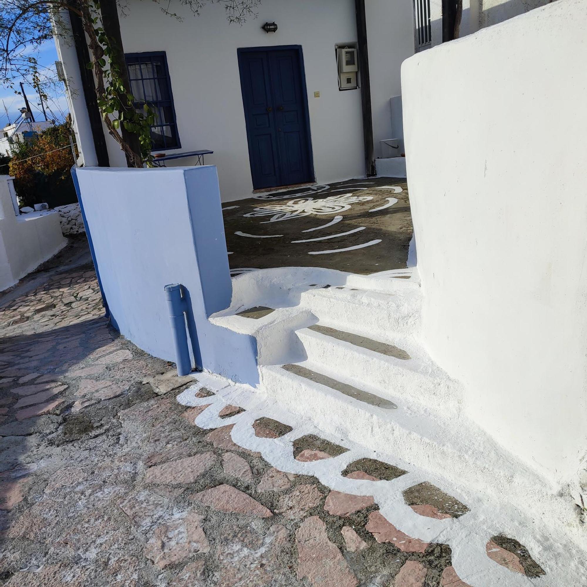 Omorfo House *